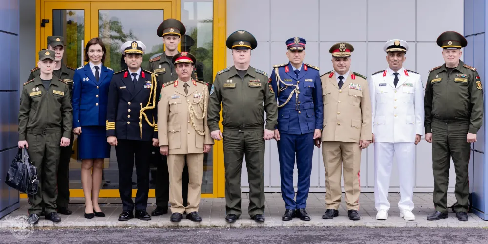 Визит иностранных военных атташе, аккредитованных в Республики Беларусь, в БГАА 