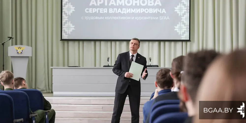 Встреча трудового коллектива и курсантов с заместителем главы администрации Заводского района